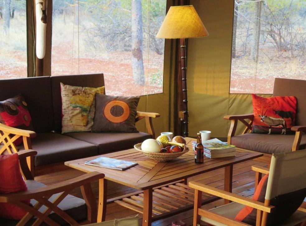 Iphofolo Lodge & Tented Camp Vivo Exterior photo